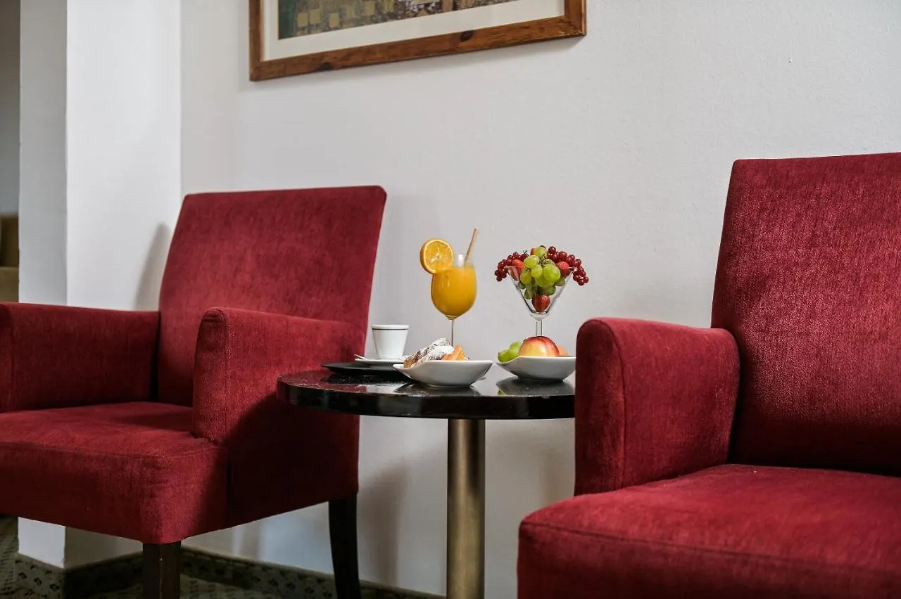 Hotel International 3*, Rab Town