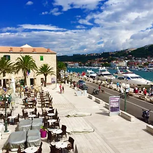 Palace Rab Town